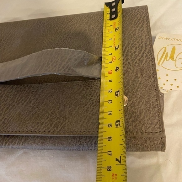 Occasionally made clutch Metallic Leather hand clutch.   9” wide 6” tall new - Picture 5 of 5